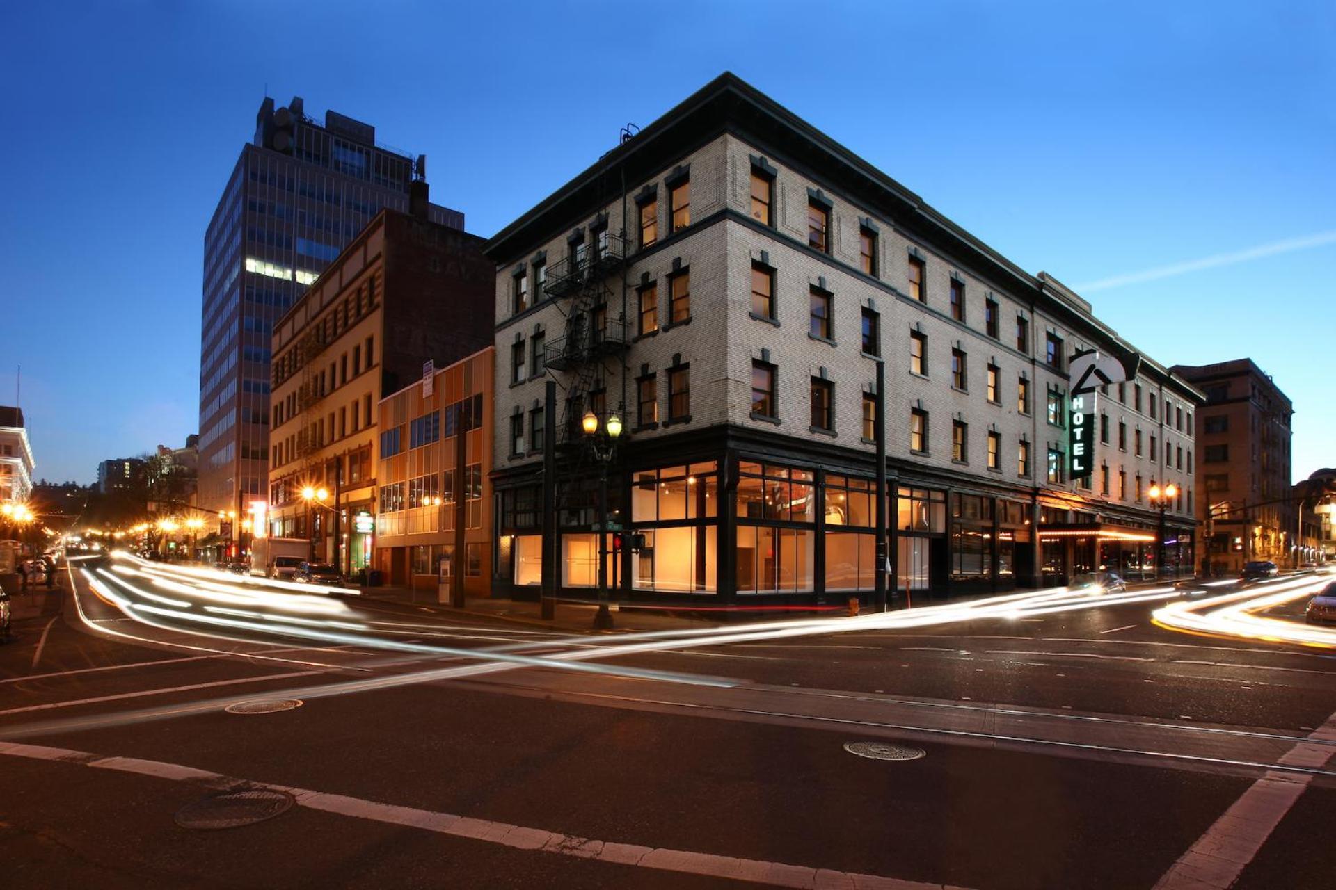 The Clyde Hotel Portland By Kasa Extérieur photo